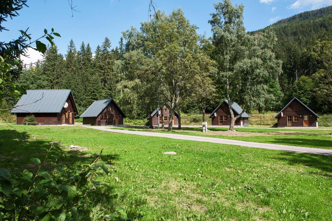 Chalets & Apartments - Base Camp Medvedin Spindleruv Mlyn Exterior photo